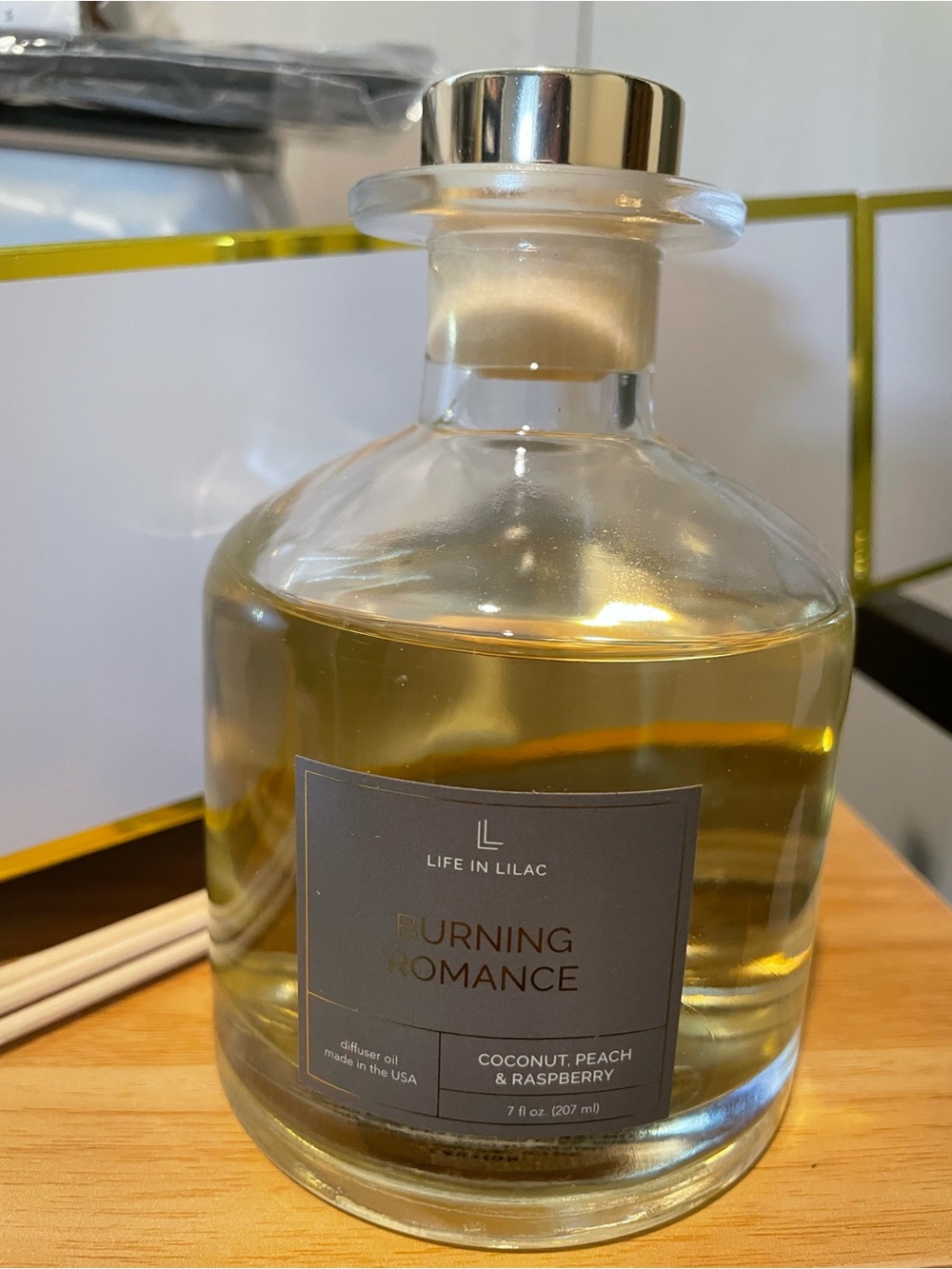 "Burning Romance" Reed Diffuser - Gold